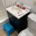 Bathroom-Remodel-toilet-and-tub-before-photo